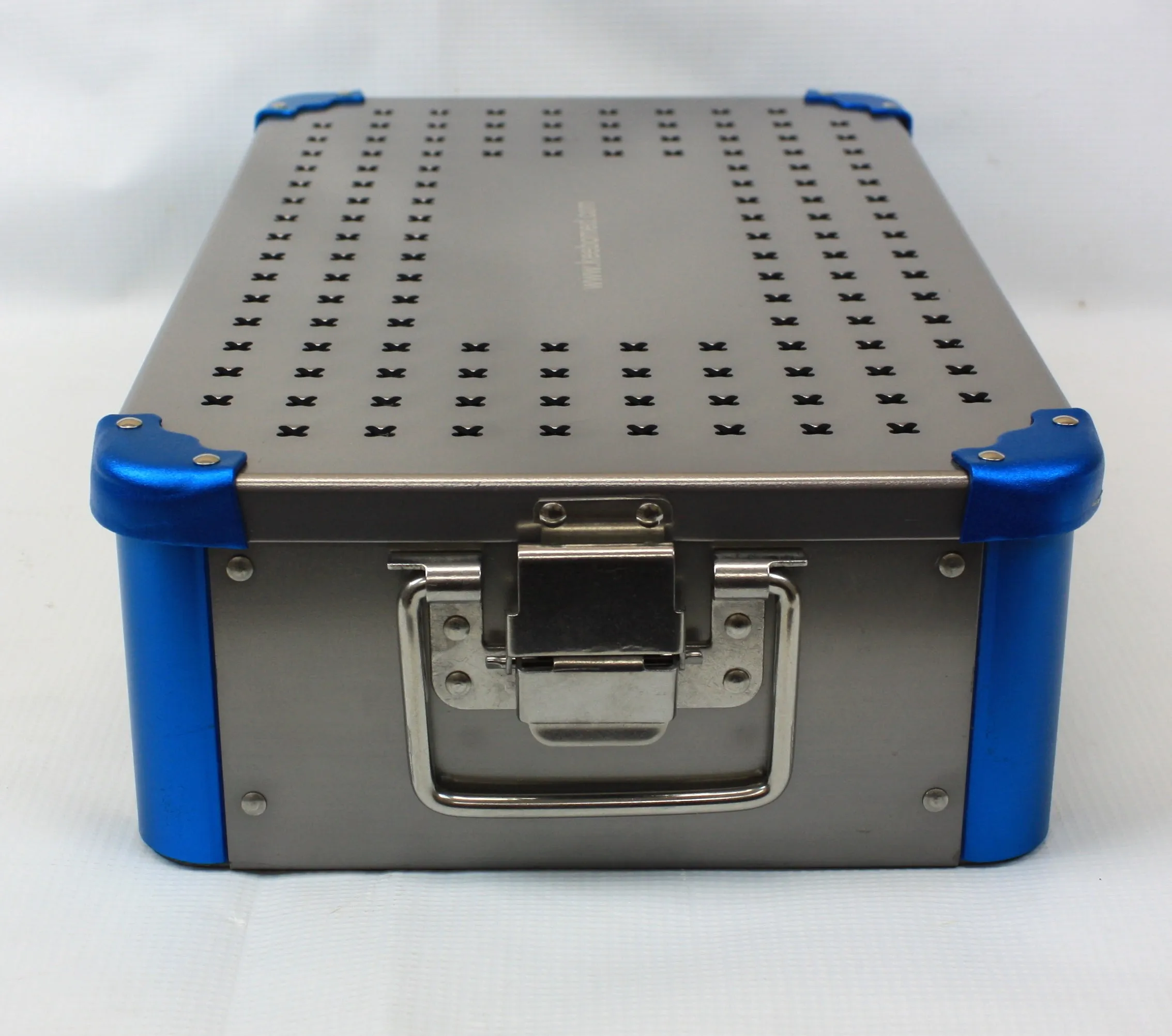 Case with 4.5/6.5 Screw Rack