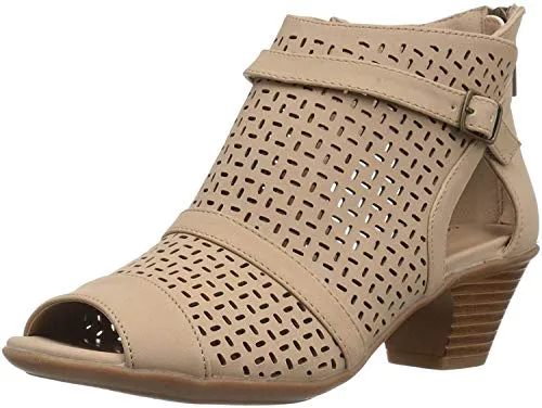 Easy Street Women's Carrigan Heeled Sandal, Sand, 7.5 M US