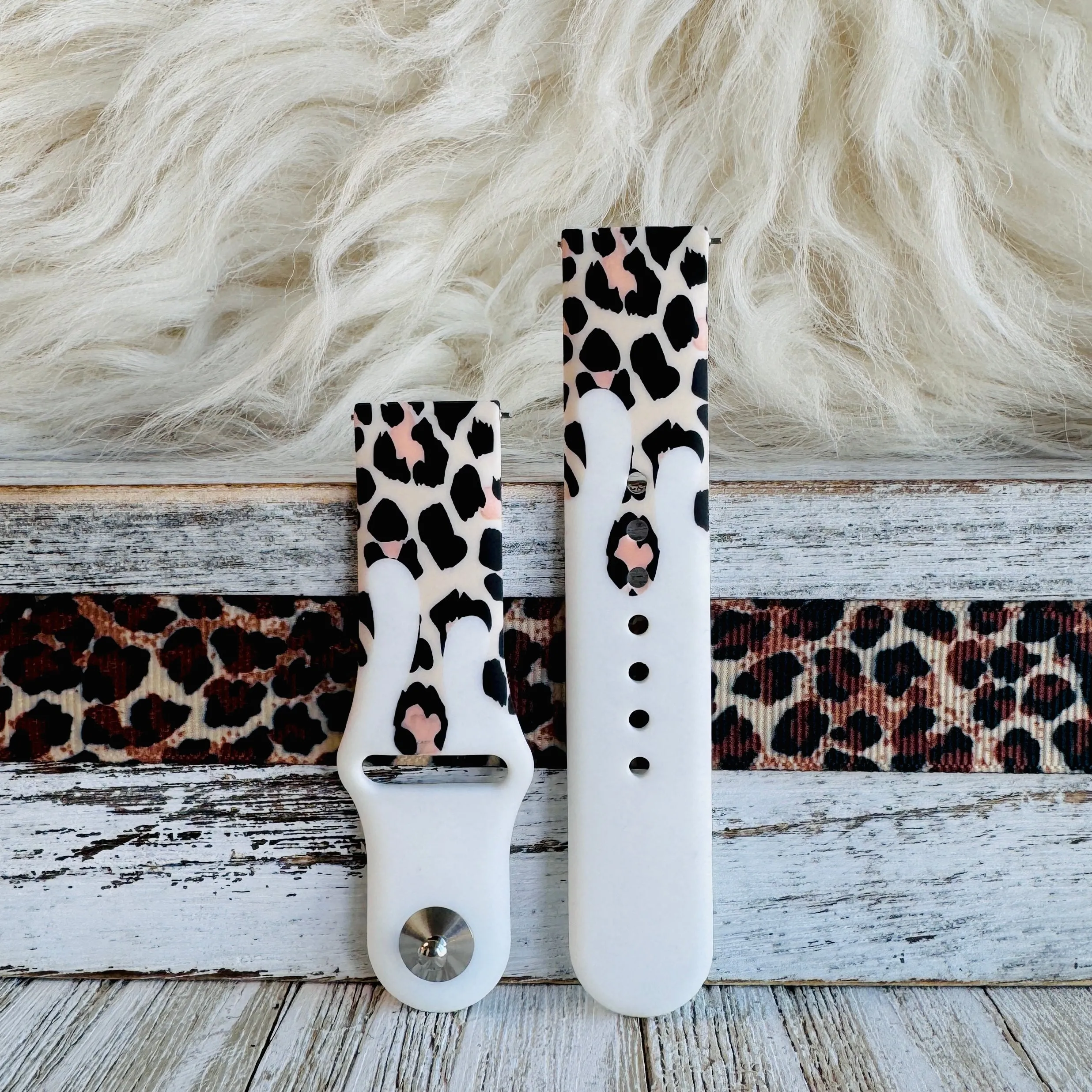 Leopard Drip White Print Silicone Band For Samsung Watch