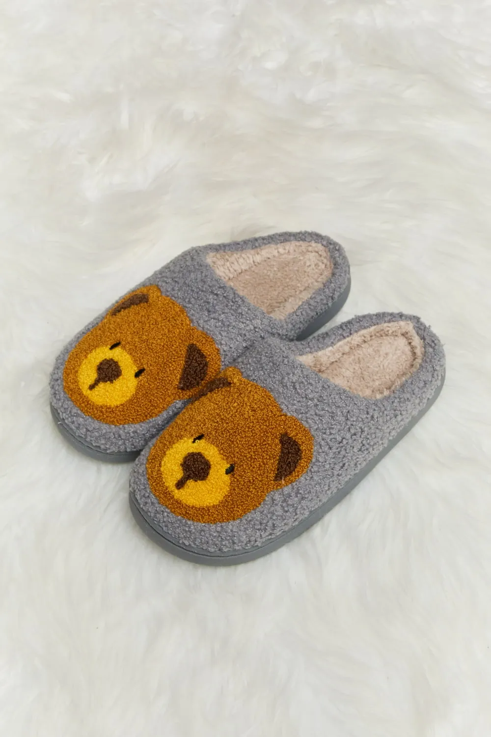 Melody Teddy Bear Print Plush Slide Slippers