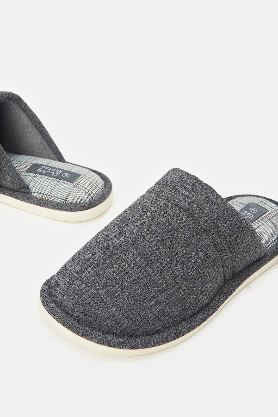 Men Plain Charcoal Slippers