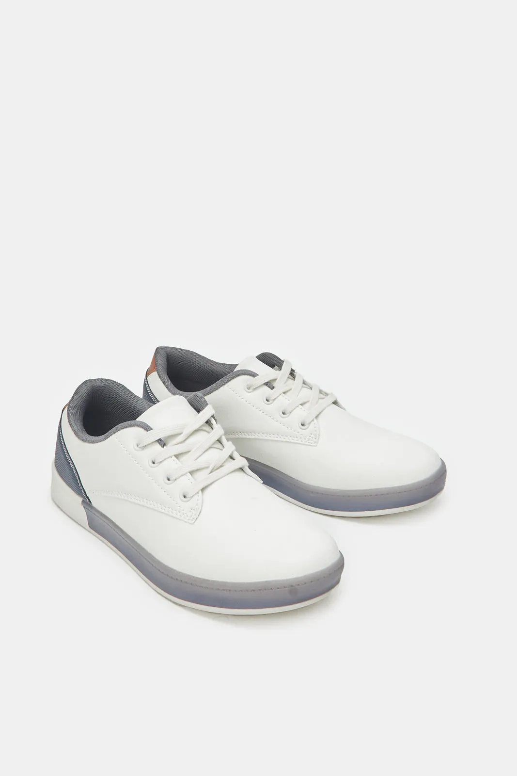 Men White Plain Sneakers