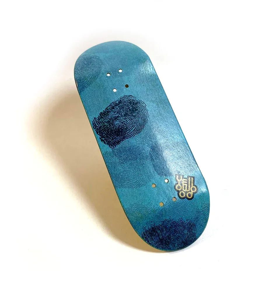 Yellowood Fingerboard Deck - Finger Print